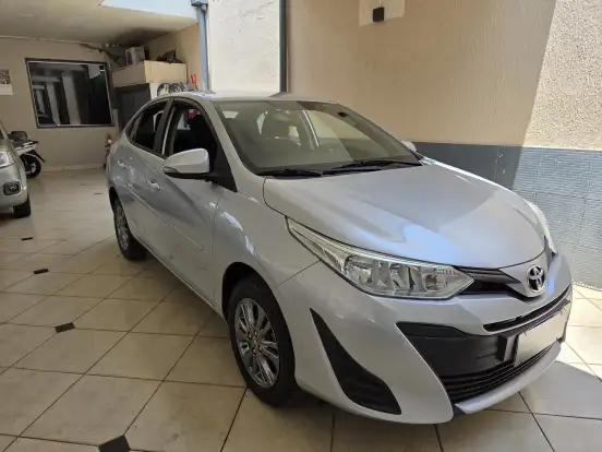 TOYOTA-YARIS-1.5 16V FLEX SEDAN XL PLUS CONNECT MULTIDRIVE TOYOTA-YARIS-2019