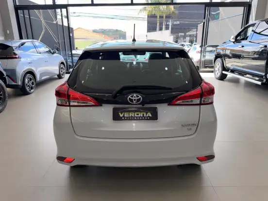 TOYOTA-YARIS-1.5 16V FLEX XL PLUS CONNECT MULTIDRIVE TOYOTA-YARIS-2021