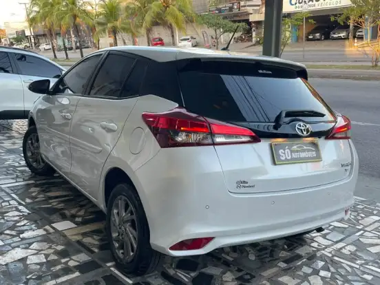 TOYOTA-YARIS-1.5 16V FLEX XS MULTIDRIVE TOYOTA-YARIS-2023