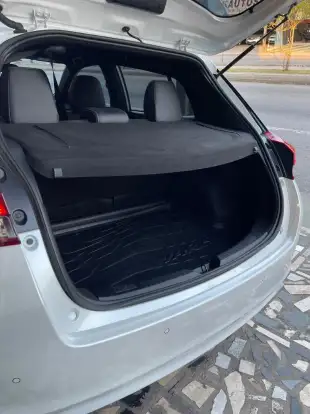 TOYOTA-YARIS-2023