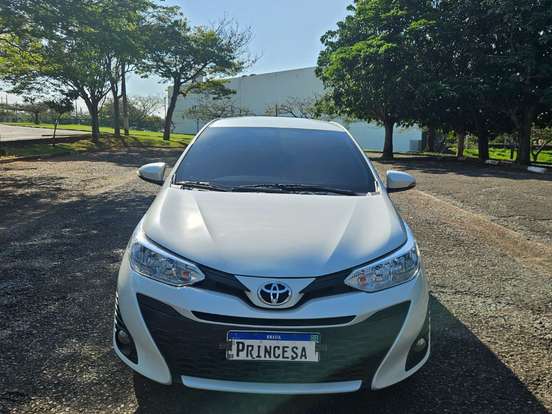 TOYOTA-YARIS-1.3 16V FLEX XL MULTIDRIVE TOYOTA-YARIS-2018