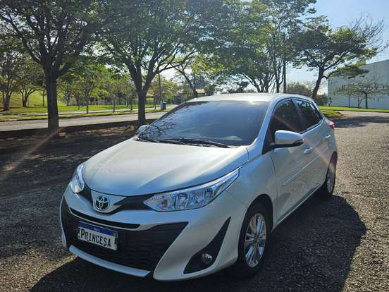 TOYOTA-YARIS-1.3 16V FLEX XL MULTIDRIVE TOYOTA-YARIS-2018