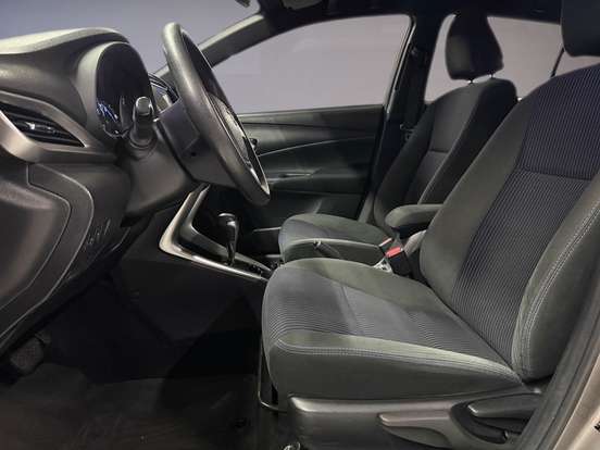 TOYOTA-YARIS-1.3 16V FLEX XL PLUS TECH MULTIDRIVE TOYOTA-YARIS-2019