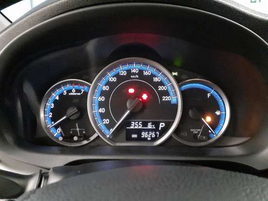 TOYOTA-YARIS-2020