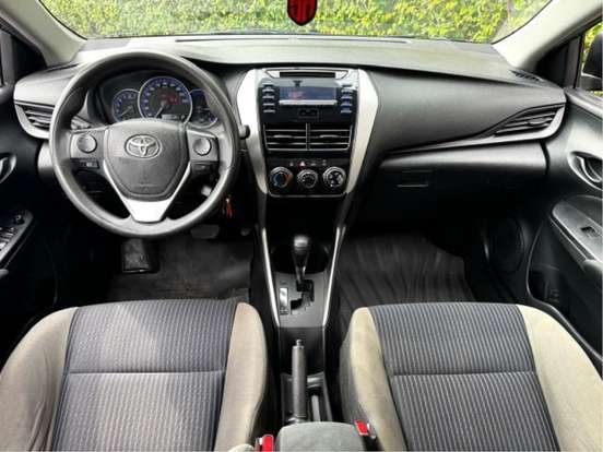 TOYOTA-YARIS-2020