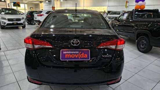 TOYOTA-YARIS-2024