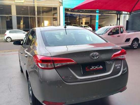 TOYOTA-YARIS-1.5 16V FLEX SEDAN XS CONNECT MULTIDRIVE TOYOTA-YARIS-2019