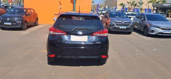 TOYOTA-YARIS-2024