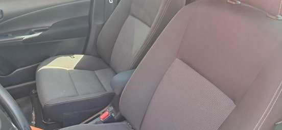 TOYOTA-YARIS-2024