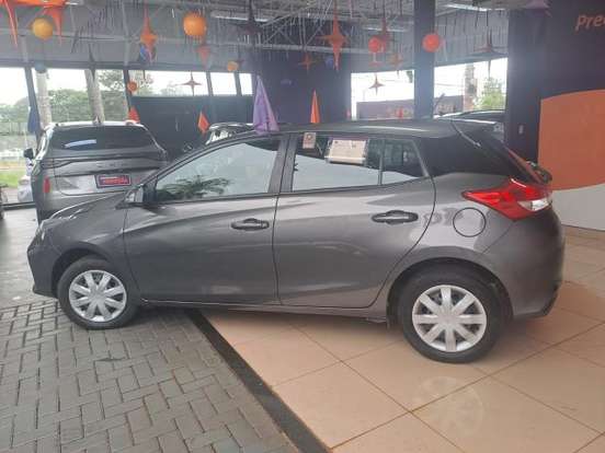 TOYOTA-YARIS-2024