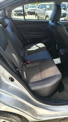 TOYOTA-YARIS-2022