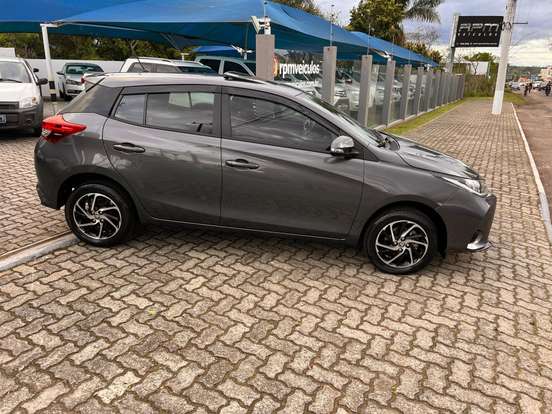 TOYOTA-YARIS-1.5 16V FLEX XLS MULTIDRIVE TOYOTA-YARIS-2023