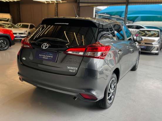 TOYOTA-YARIS-1.5 16V FLEX XLS MULTIDRIVE TOYOTA-YARIS-2023