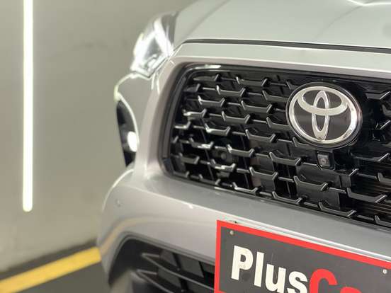 TOYOTA-YARIS CROSS-2026