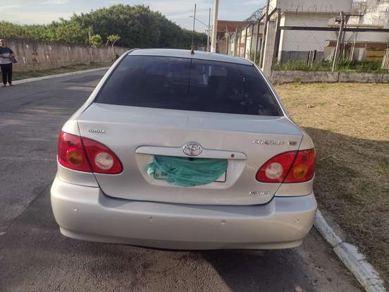 TOYOTA-COROLLA-1.6 XLI 16V GASOLINA 4P AUTOMÁTICO TOYOTA-COROLLA-2002