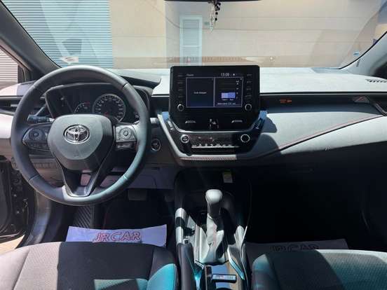 TOYOTA-COROLLA-2021