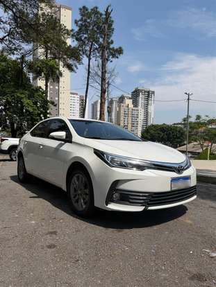 TOYOTA-COROLLA-2019