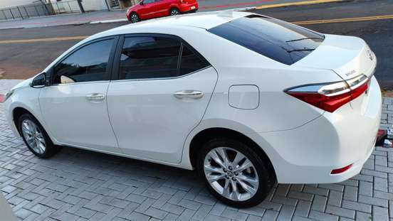TOYOTA-COROLLA-2017