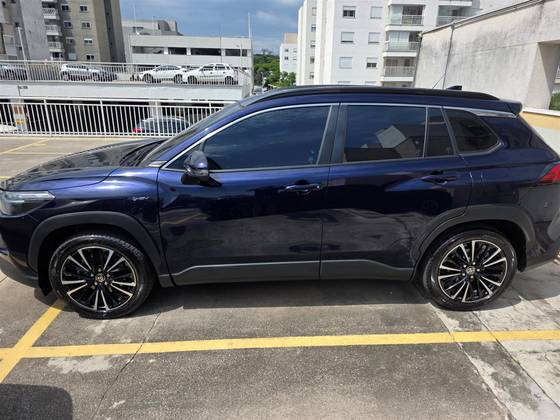 TOYOTA COROLLA CROSS 1.8 VVT-I HYBRID FLEX XRX CVT