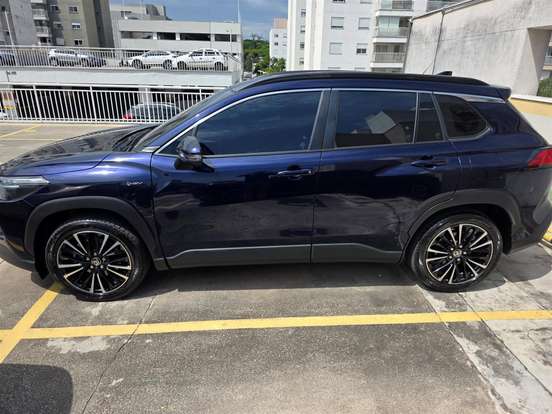 TOYOTA-COROLLA CROSS-2025