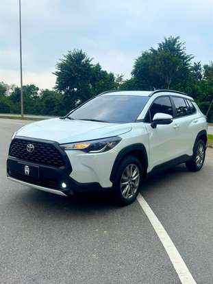 TOYOTA-COROLLA CROSS-2021