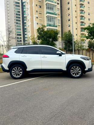 TOYOTA-COROLLA CROSS-2021