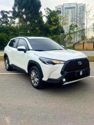TOYOTA-COROLLA CROSS-2021