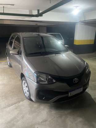 TOYOTA-ETIOS-2019