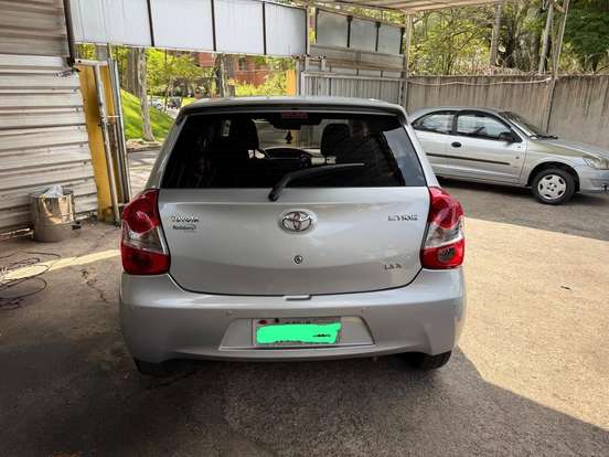 TOYOTA-ETIOS-1.3 X 16V FLEX 4P MANUAL TOYOTA-ETIOS-2016