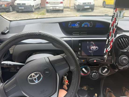 TOYOTA-ETIOS-2016