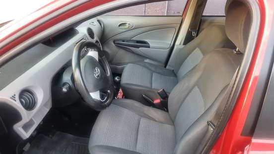 TOYOTA-ETIOS-2013