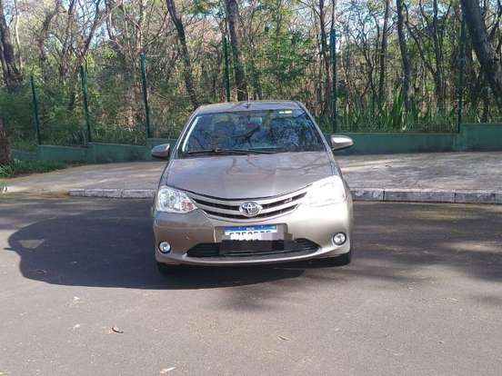 TOYOTA-ETIOS-1.5 XS SEDAN 16V FLEX 4P AUTOMÁTICO TOYOTA-ETIOS-2016