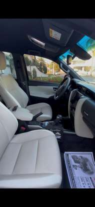 TOYOTA-HILUX SW4-2024