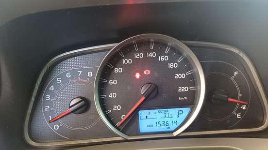 TOYOTA-RAV4-2015