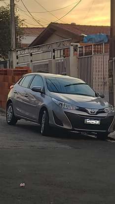 TOYOTA-YARIS-2020