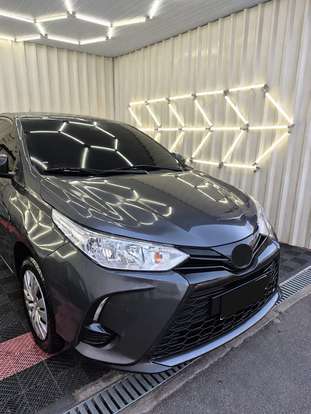TOYOTA-YARIS-2022