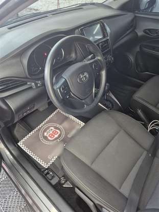 TOYOTA-YARIS-2022