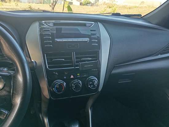 TOYOTA-YARIS-2020
