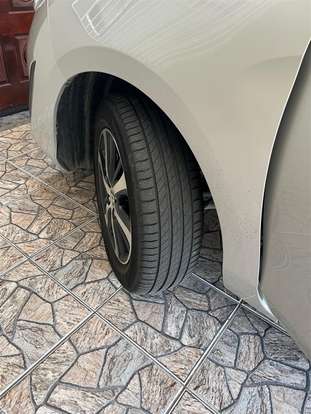 TOYOTA-YARIS-2020
