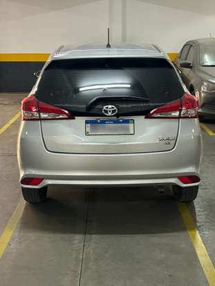 TOYOTA-YARIS-2021