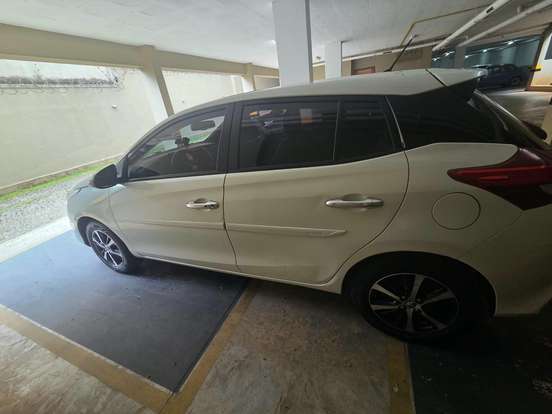 TOYOTA-YARIS-2018