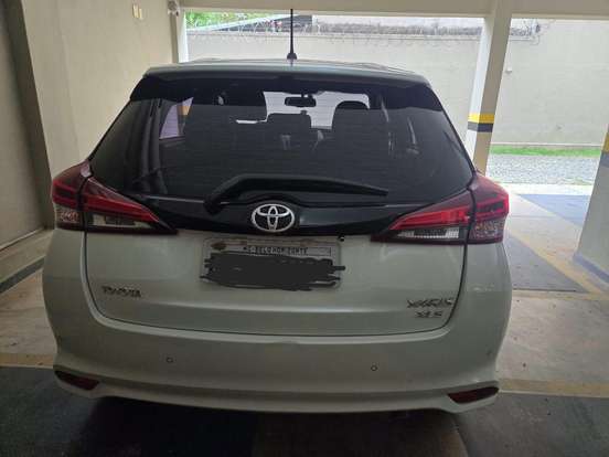 TOYOTA-YARIS-2018