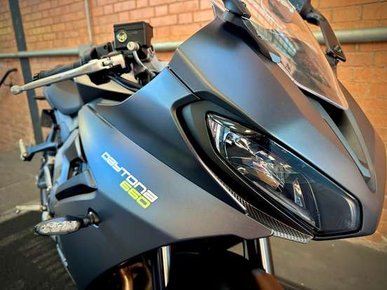 TRIUMPH-DAYTONA 660 TRIUMPH-DAYTONA 660-2025
