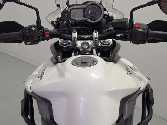 TRIUMPH-TIGER 800 XR TRIUMPH-TIGER 800 XR-2016