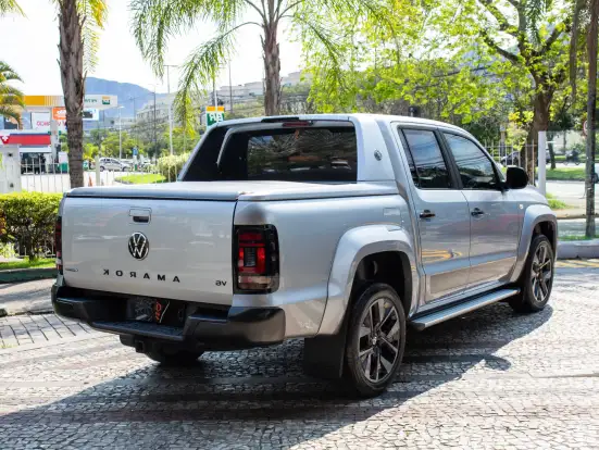 VOLKSWAGEN-AMAROK-3.0 V6 TDI DIESEL EXTREME CD 4MOTION AUTOMÁTICO VOLKSWAGEN-AMAROK-2025