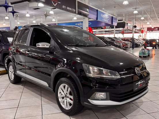 VOLKSWAGEN-CROSSFOX-1.6 MSI FLEX 16V 4P MANUAL VOLKSWAGEN-CROSSFOX-2015