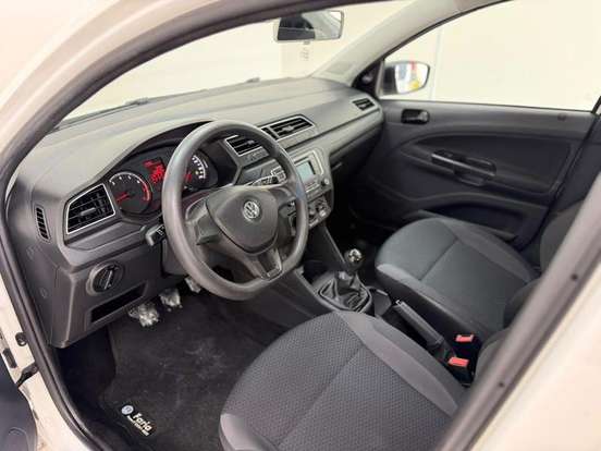 VOLKSWAGEN-GOL-2022