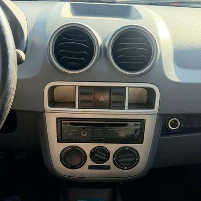 VOLKSWAGEN-GOL-1.0 MI 8V FLEX 4P MANUAL G.IV VOLKSWAGEN-GOL-2013