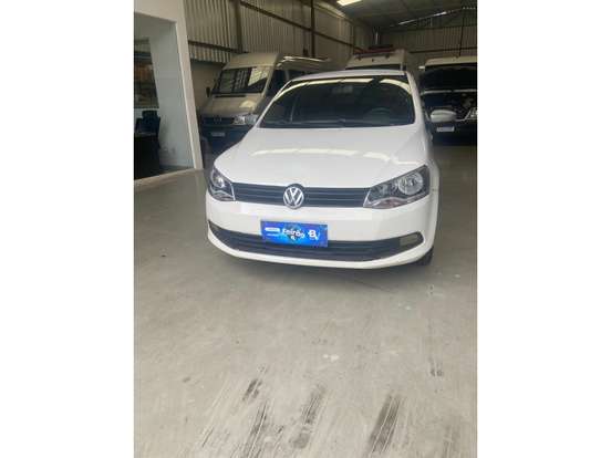 VOLKSWAGEN-GOL-2015