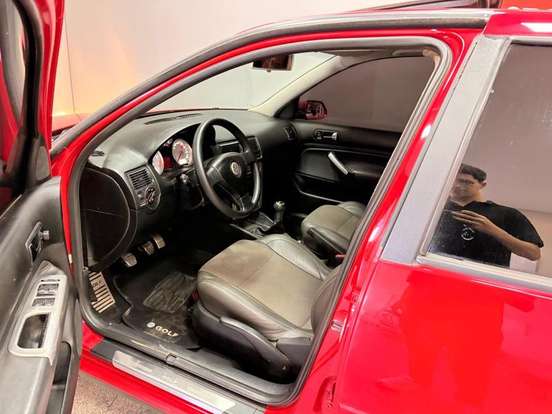 VOLKSWAGEN-GOLF-1.6 MI 8V FLEX 4P MANUAL VOLKSWAGEN-GOLF-2009